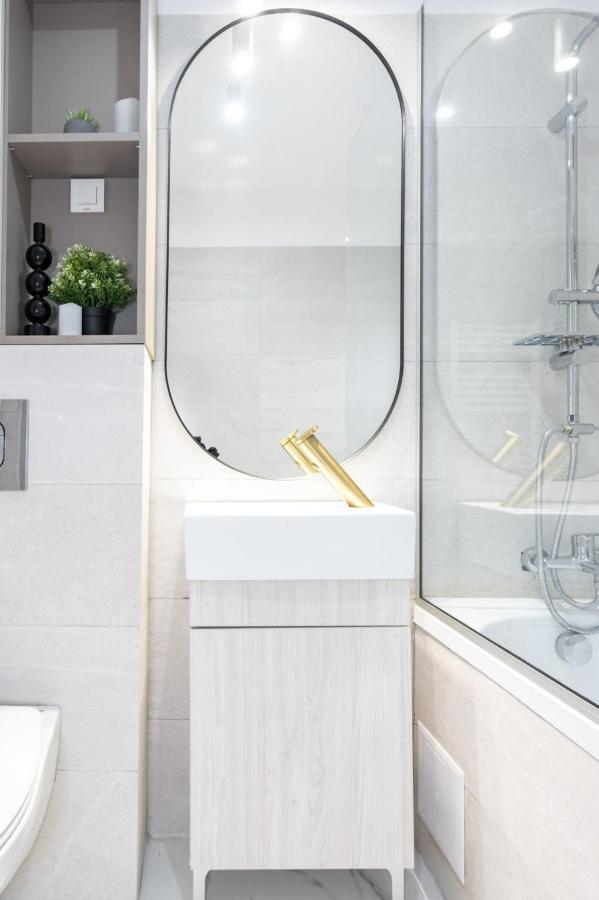Victoria Charm Apartman Bukarest Kültér fotó