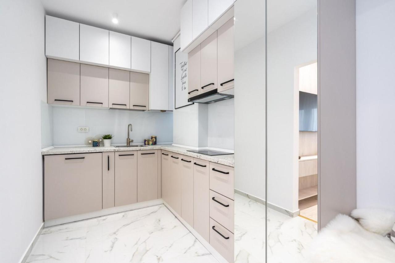 Victoria Charm Apartman Bukarest Kültér fotó